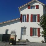 Façade du Gîte l Escloupet à Coudures . Façade du Gîte l Escloupet à Coudures .
