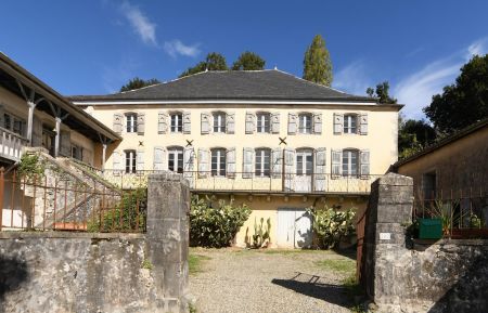 G&icirc;te n&deg;G142191 Came - Pyr&eacute;n&eacute;es-Atlantiques - Demeure du XVIII &egrave;me si&egrave;cle avec tout le charme de l'ancien alli&eacute; au confort moderne.