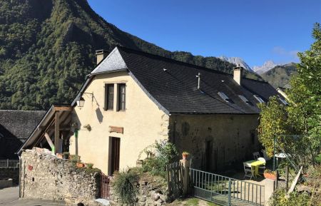 G&icirc;te n&deg;G111083 Cette-Eygun - Pyr&eacute;n&eacute;es-Atlantiques - photo