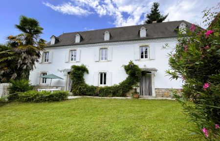 G&icirc;te n&deg;G222046 Bugnein - Pyr&eacute;n&eacute;es-Atlantiques - photo