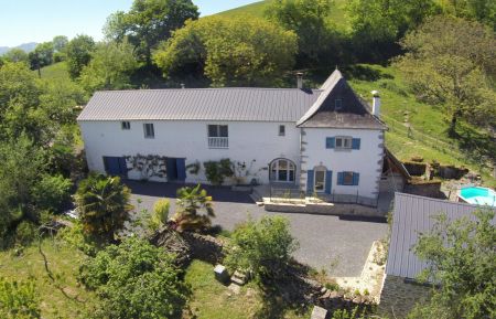 G&icirc;te n&deg;G232033 Menditte - Pyr&eacute;n&eacute;es-Atlantiques - photo