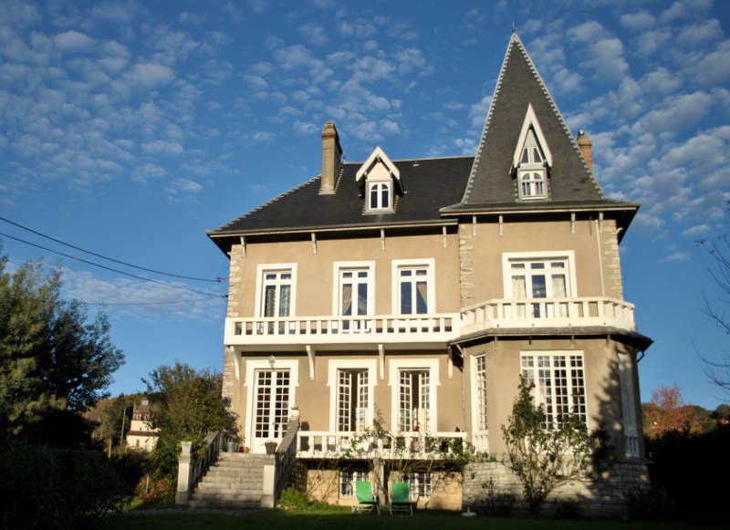 photo 0