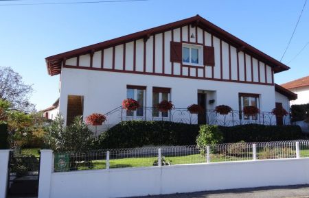 G&icirc;te n&deg;G243012 Saint-Palais - Pyr&eacute;n&eacute;es-Atlantiques - photo