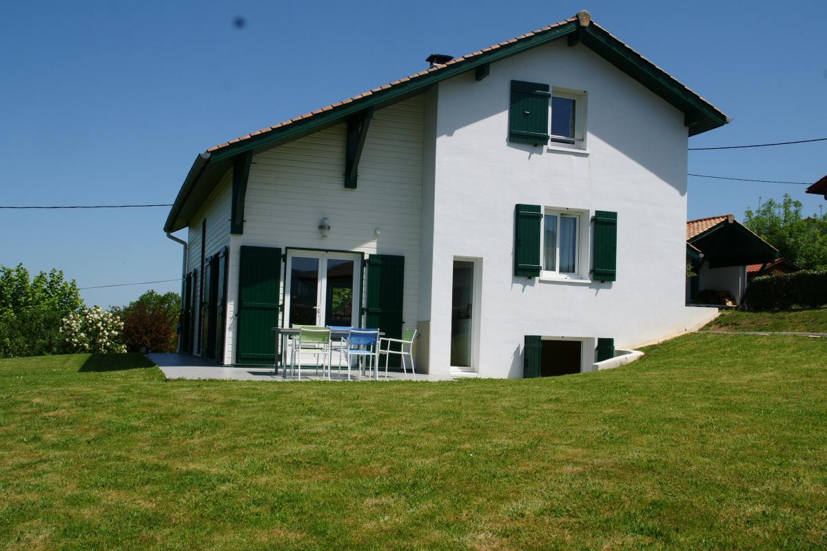 photo 0