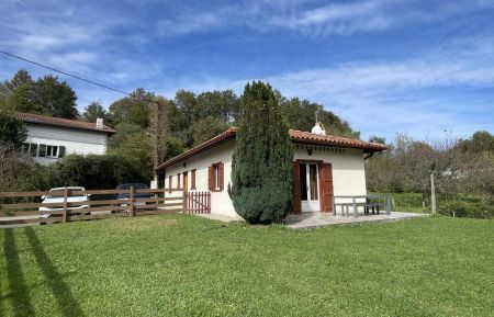 G&icirc;te n&deg;G131071 Saint-Jean-Pied-de-Port - Pyr&eacute;n&eacute;es-Atlantiques - photo