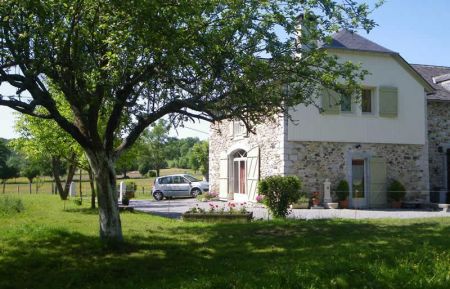 G&icirc;te n&deg;G212062 Buzy - Pyr&eacute;n&eacute;es-Atlantiques - photo