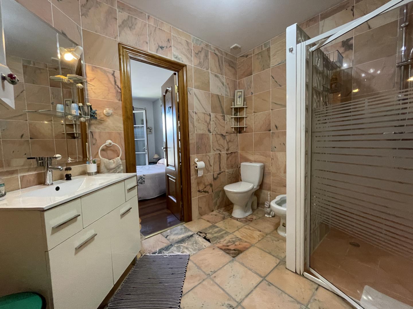 Salle de bain de la chambre standard photo 2