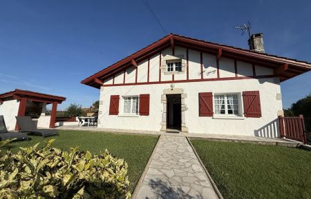 G&icirc;te n&deg;G151076 Arbonne - Pyr&eacute;n&eacute;es-Atlantiques - photo