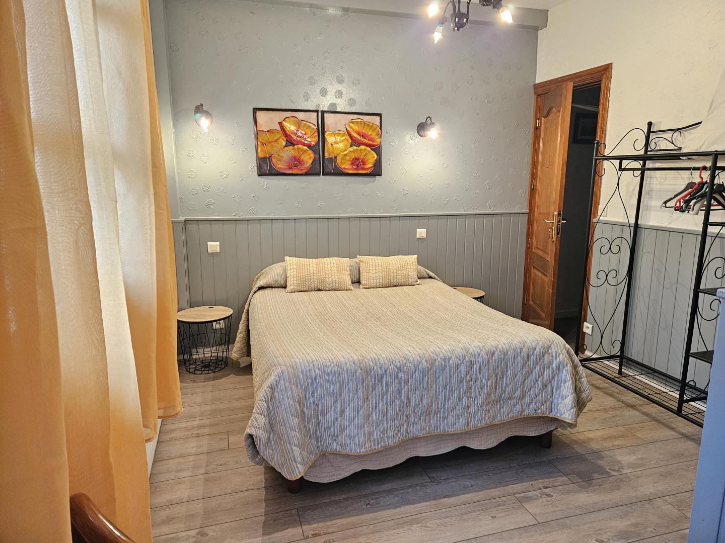 Chambre ocre pour 2 personnes photo 29