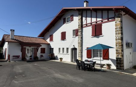 G&icirc;te n&deg;G252082 Larressore - Pyr&eacute;n&eacute;es-Atlantiques - photo