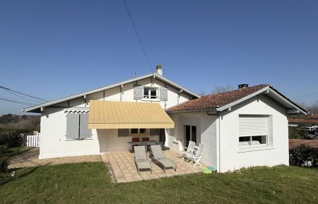 G&icirc;te n&deg;G151232 Ahetze - Pyr&eacute;n&eacute;es-Atlantiques - photo