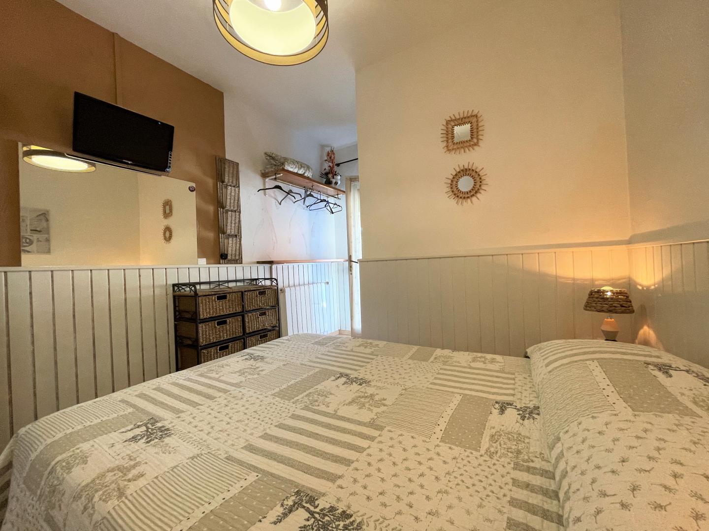 Chambre Caramel se loue pour 3 ou 4 personnes avec la chambre ocre photo 9