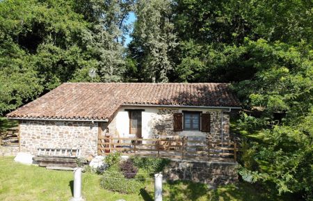 G&icirc;te n&deg;G131058 Saint-Jean-le-Vieux - Pyr&eacute;n&eacute;es-Atlantiques - photo